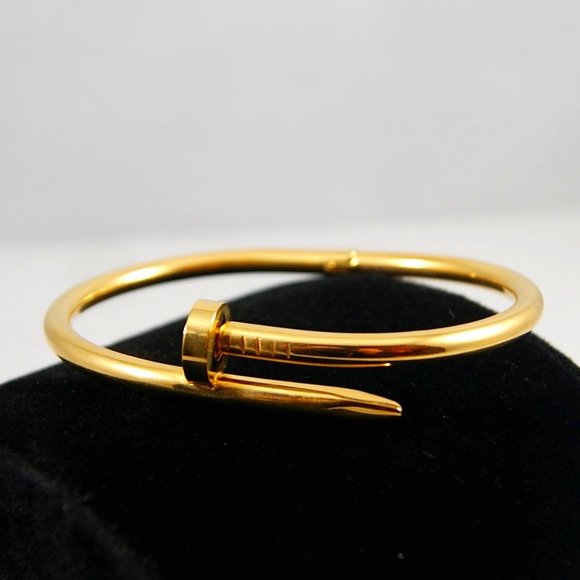 Jewelry - Nail Bracelet | Gold - New!